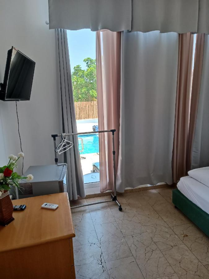 Custo Club Hotell Eilat Exteriör bild